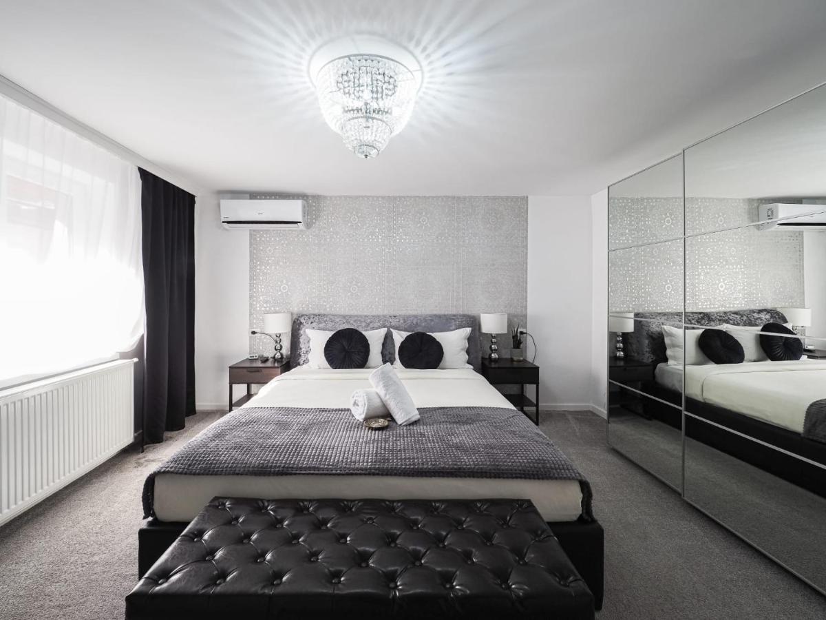 For You Apartments Gold & Silver Сибиу Екстериор снимка