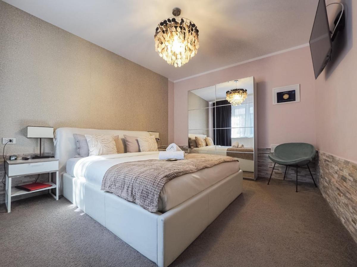 For You Apartments Gold & Silver Сибиу Екстериор снимка