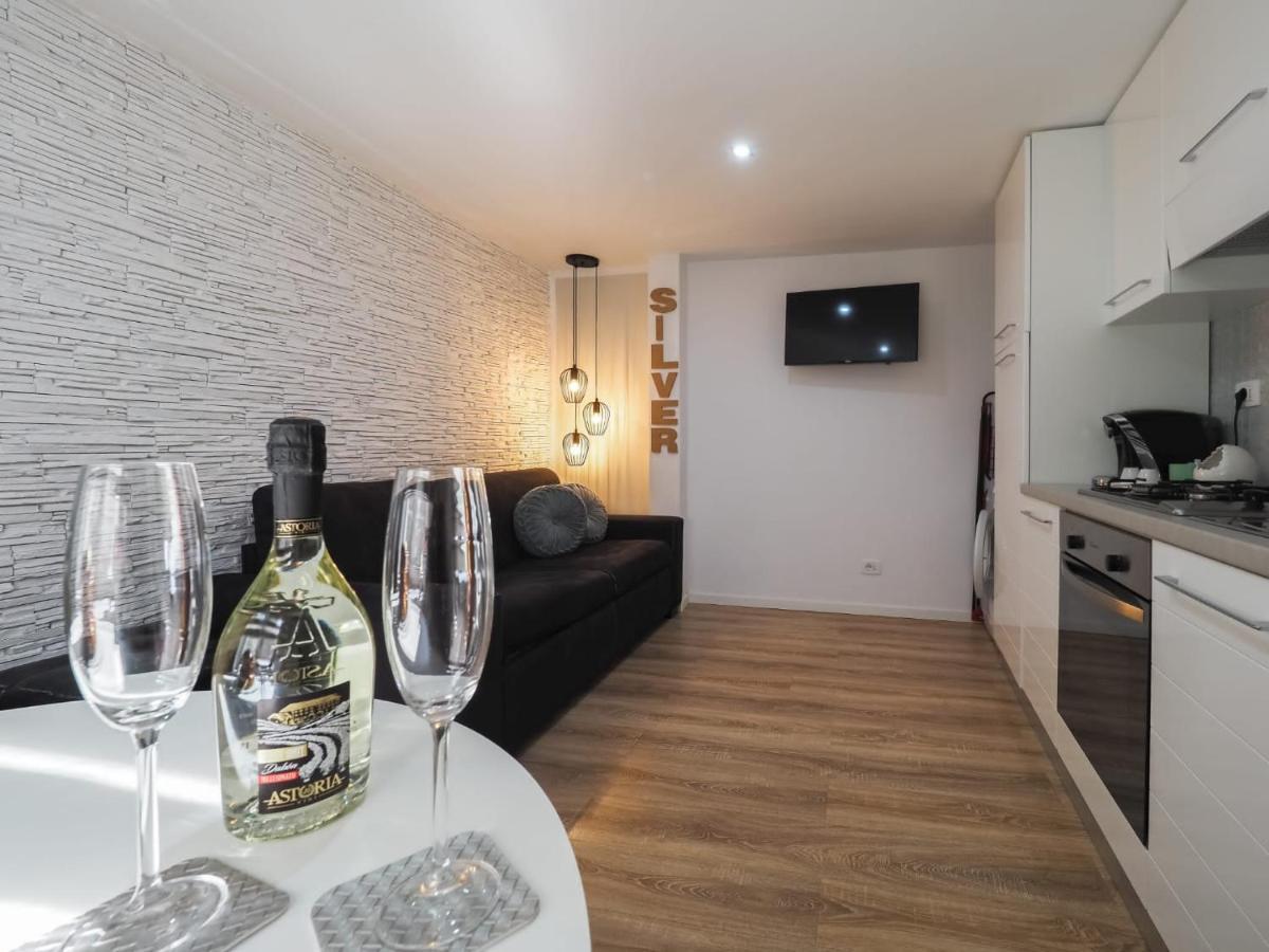 For You Apartments Gold & Silver Сибиу Екстериор снимка