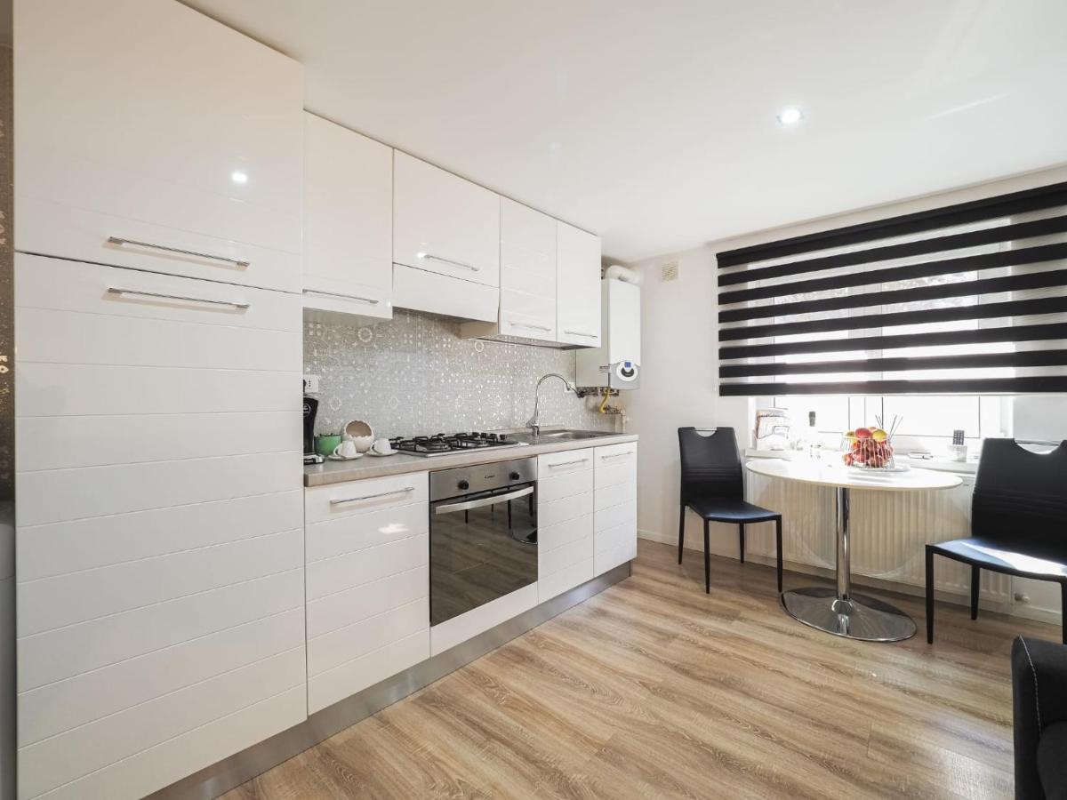 For You Apartments Gold & Silver Сибиу Екстериор снимка