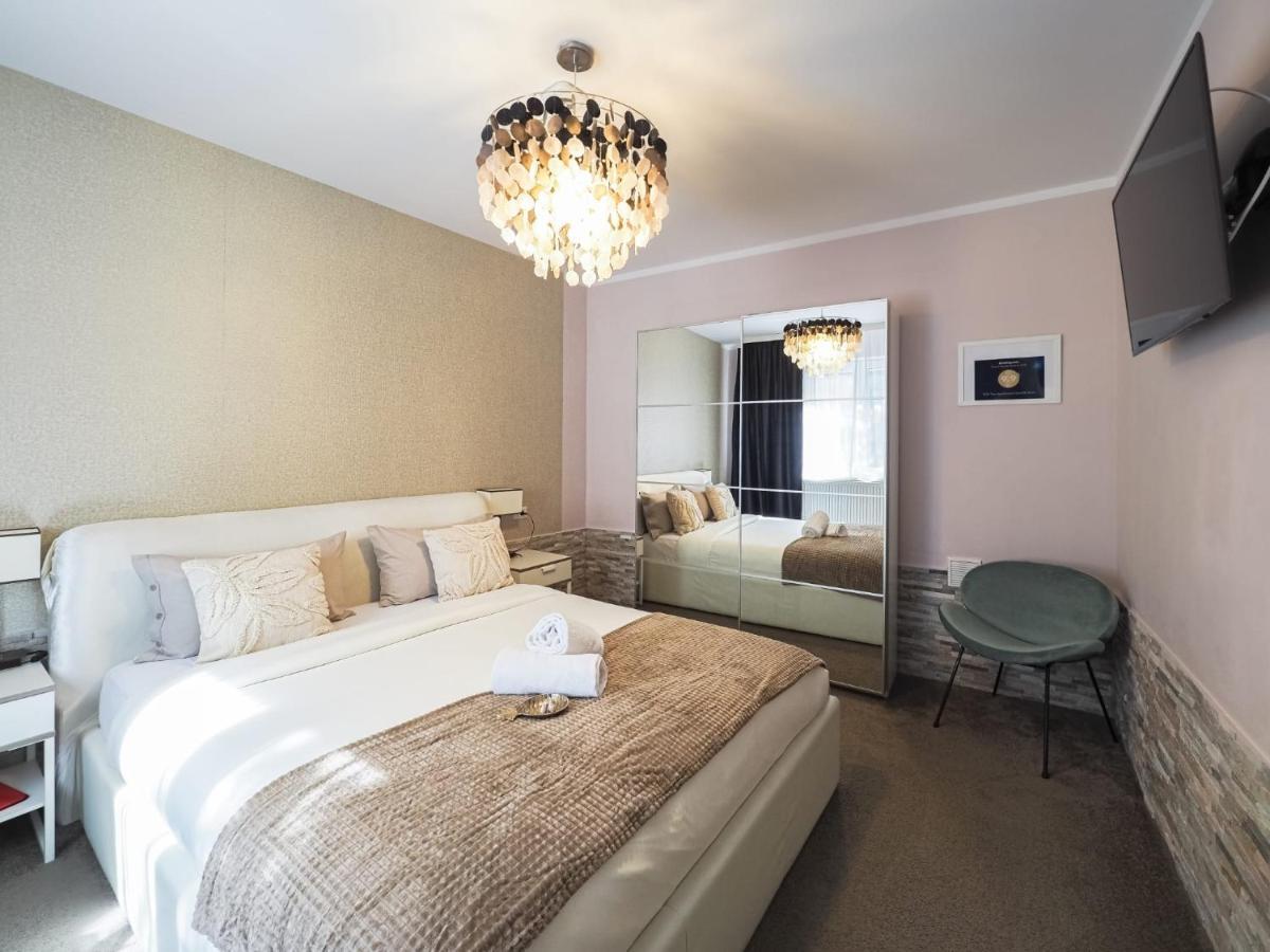 For You Apartments Gold & Silver Сибиу Екстериор снимка