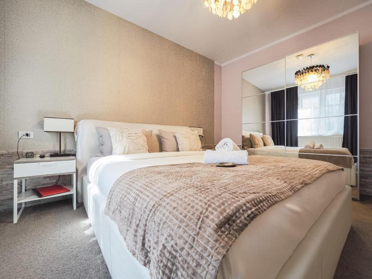 For You Apartments Gold & Silver Сибиу Екстериор снимка