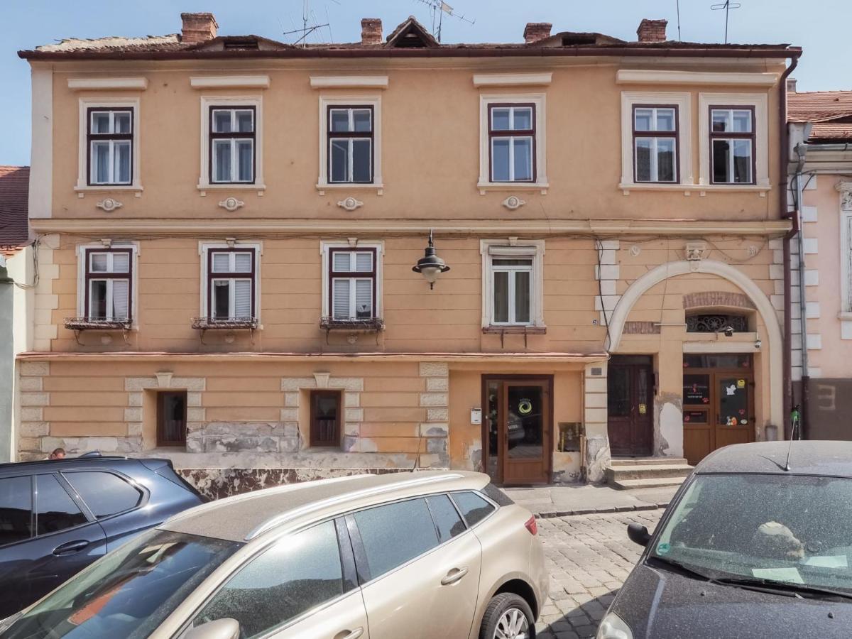 For You Apartments Gold & Silver Сибиу Екстериор снимка